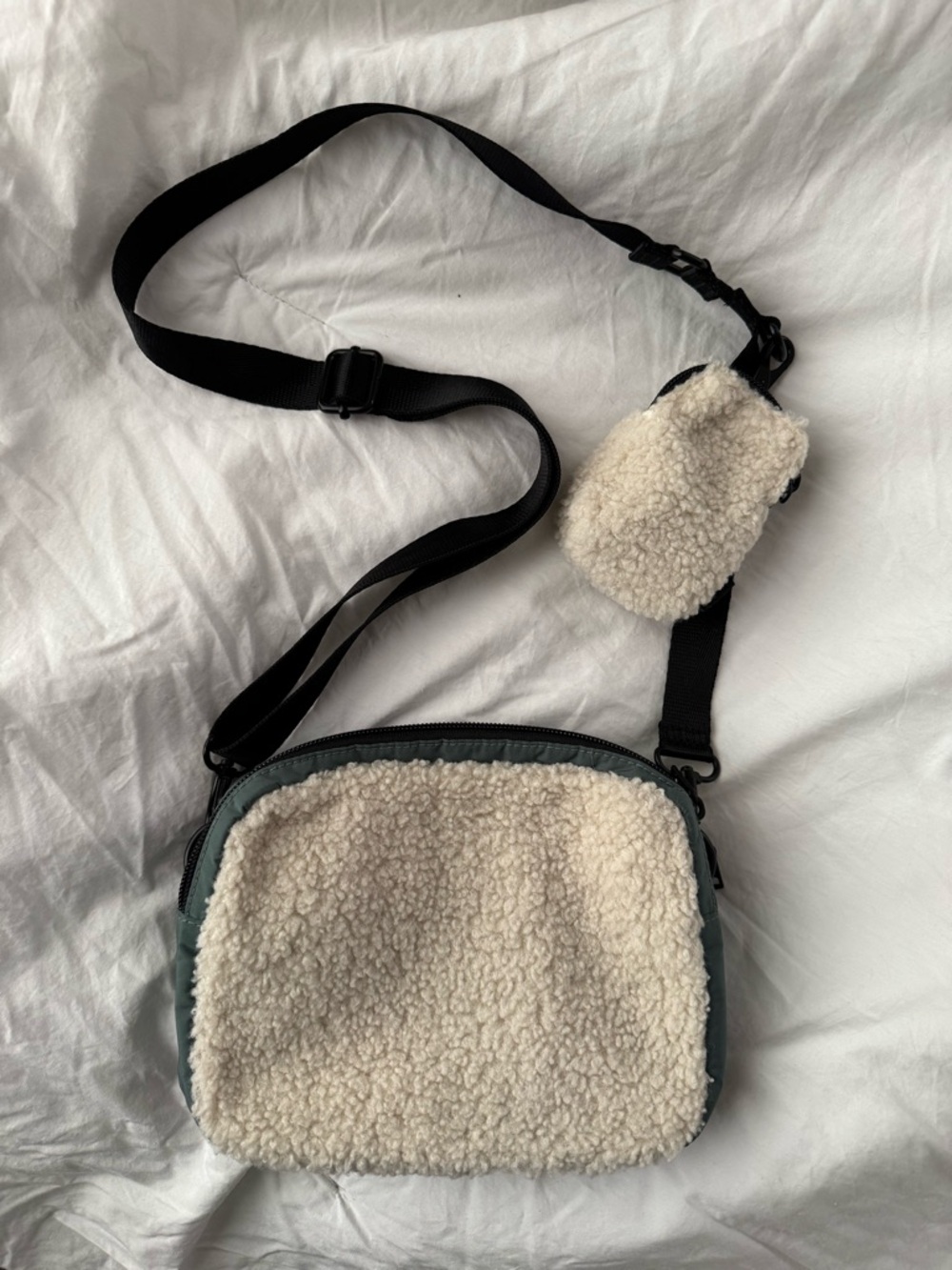 vans quilted teal grey purse with sherpa - Picture 2 of 7